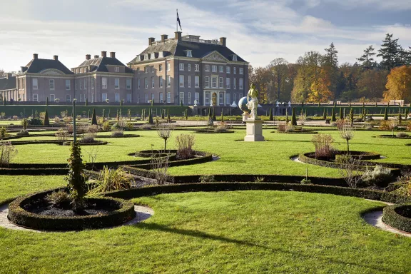 Baroque gardens of Paleis Het Loo