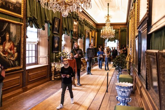 Palace tours with audio guide | Paleis Het Loo