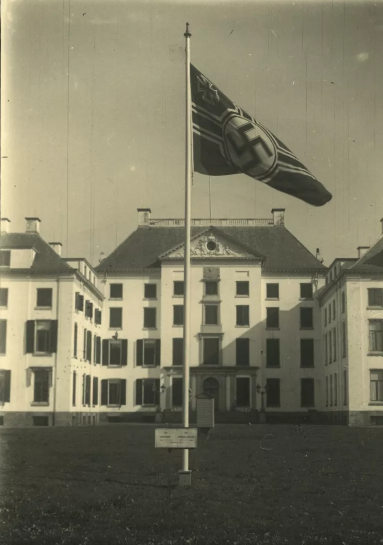 Het Loo Palace with a swastika flag in front of it