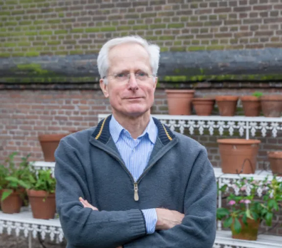 M Plomp portret in Utrecht