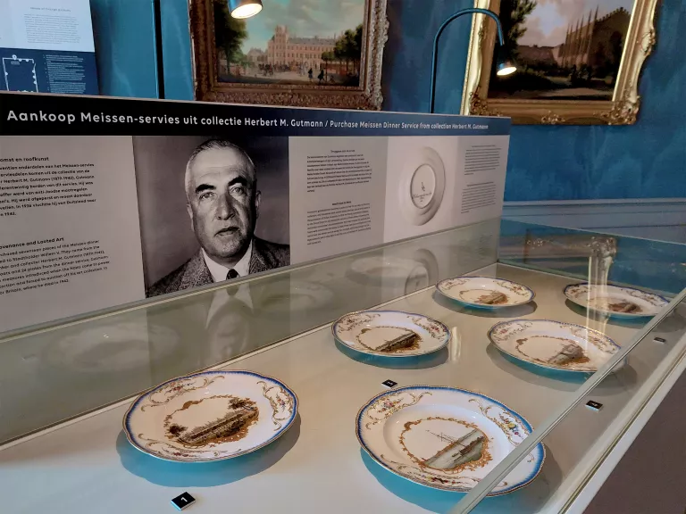 Exhibition Featured: Meissen dinnerware