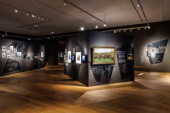 Overview of the exhibition Counterplay