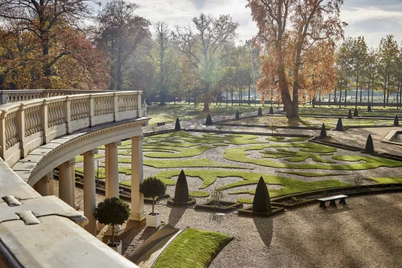 Der obere Garten von den Kanonaden im Herbst